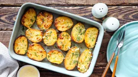 Выбираете не то масло: эксперты объяснили, почему запеченный картофель не становится хрустящим