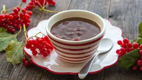 Кулага - старинный русский десерт из ягод и ржаной муки