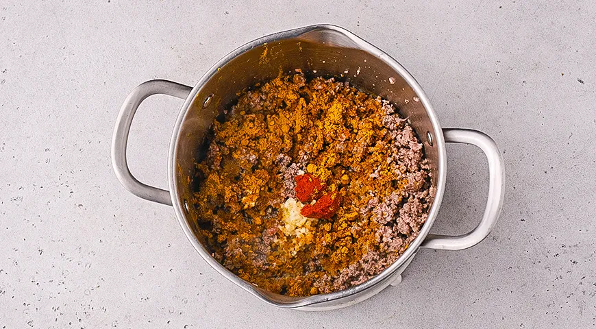 Карри-рамен с фаршем