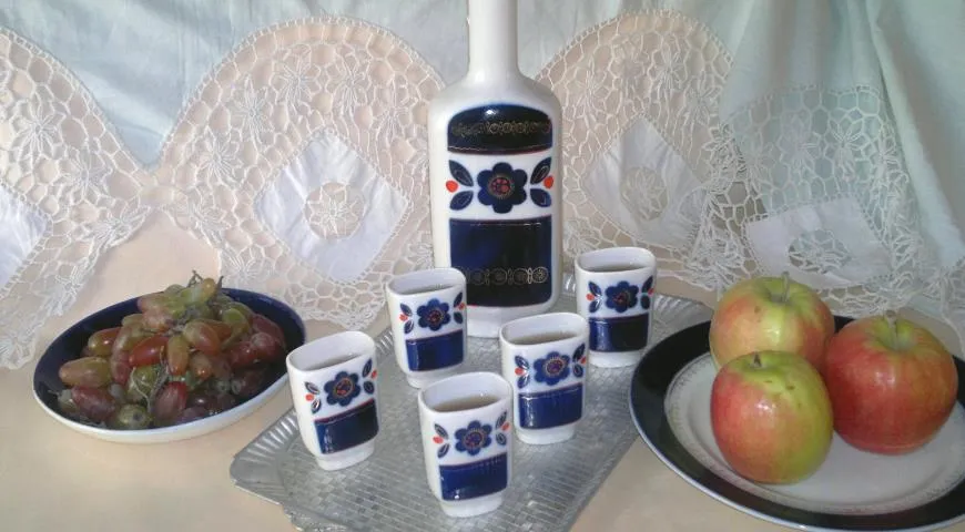 Наливка из абрикосов в домашних условиях