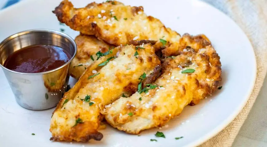 Куриные стрипсы 