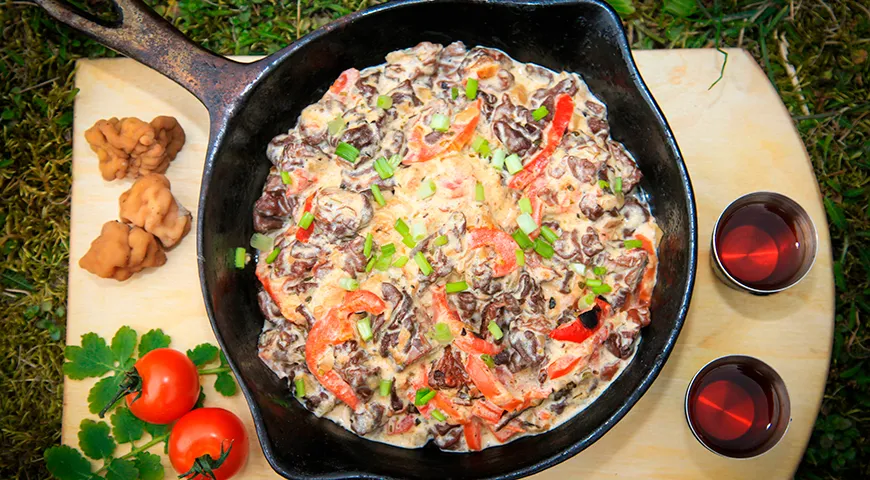 На завтрак строчки хорошо добавить в омлет