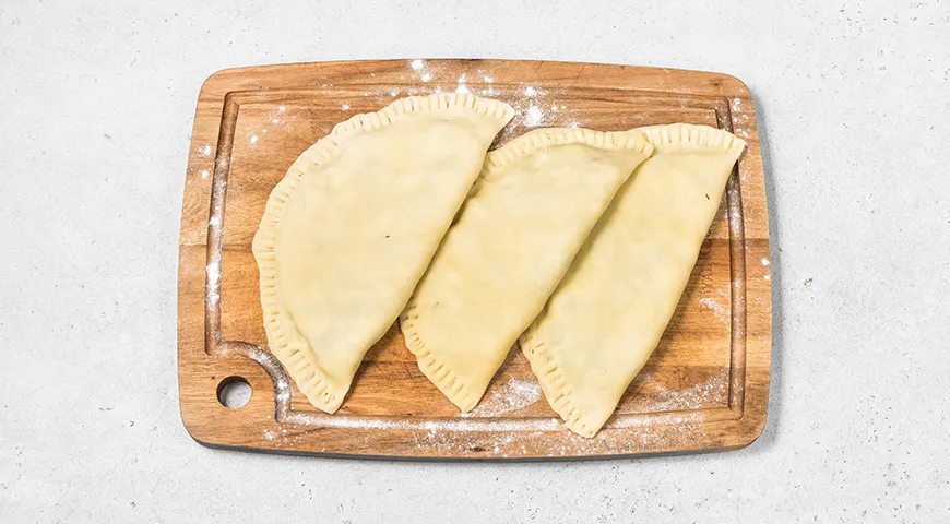 Кутабы с творогом и зеленью