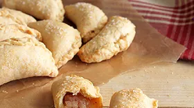 Рецепты с молочной продукцией, фруктами и чеддером