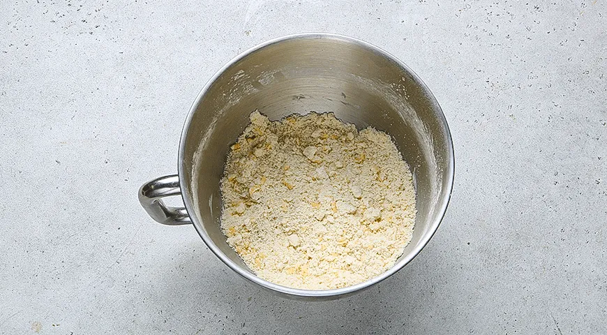 Сконы с вареной колбасой и сыром