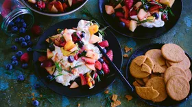 Салаты с творогом