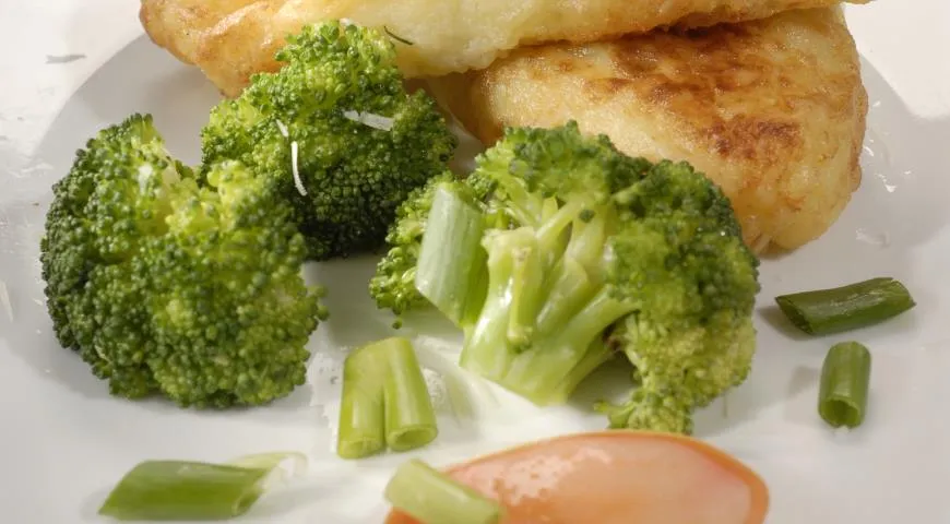 Зразы из картофеля с огурцами