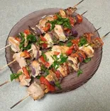 Запеченные шашлыки из филе индейки с овощами и шампиньонами