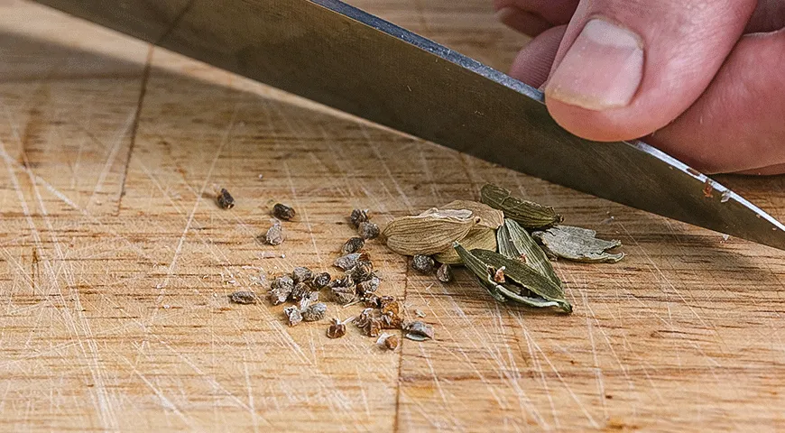 Варенье из персиков с кардамоном