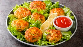 Куриные котлеты с сыром и картофелем