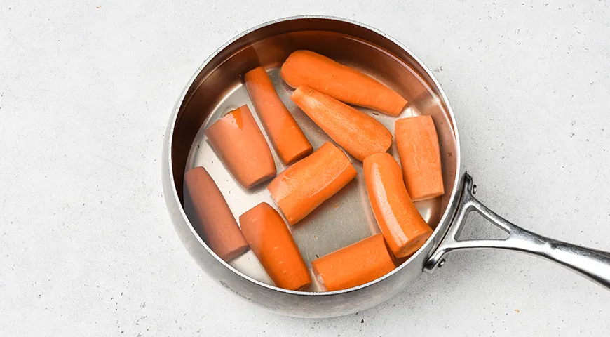 Морковные котлеты с сыром и манкой