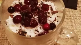 Быстрый творожный десерт в стакане