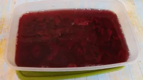 Вишневое желе с целыми ягодами