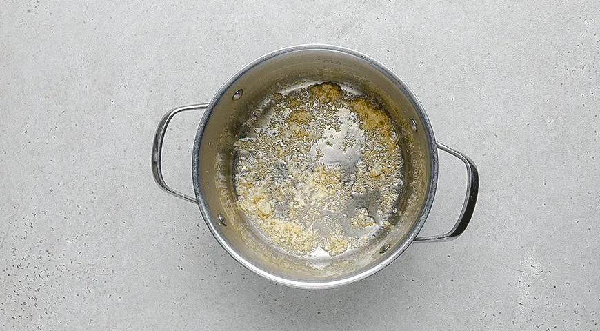 Суп с дамплингами и шпинатом