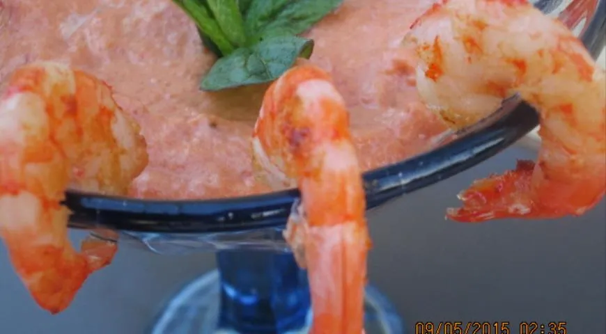 Рецепт креветочного коктейля с томатным дипом