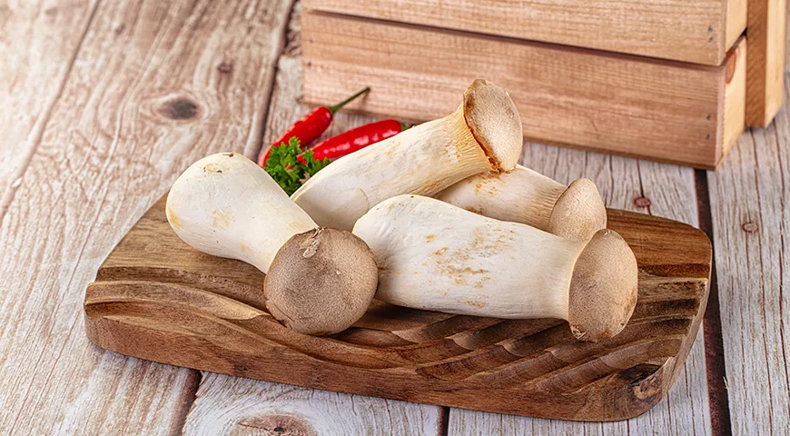 Эринги — элитная версия вешенок с более благородным вкусом и универсальностью в готовке