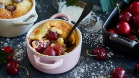 Рецепты с черешней и яйцом