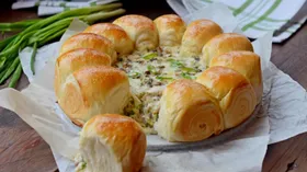 Рецепты с молочной продукцией, мукой пшеничной и шампиньонами
