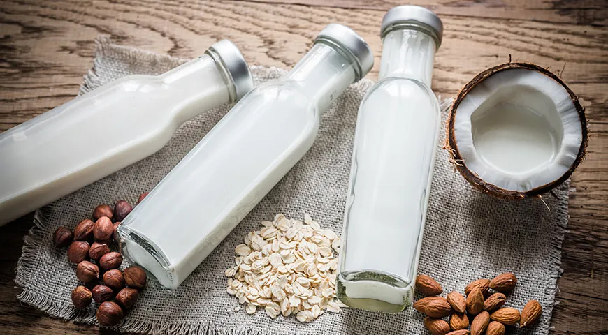 Растительное молоко выбирают не только по этическим или диетическим соображениям, но и ради вкуса