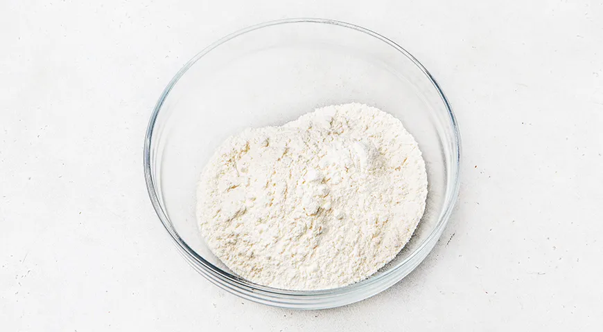 Насыпной пирог с яблоками и творожной начинкой