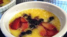 Крем-брюле с ягодами