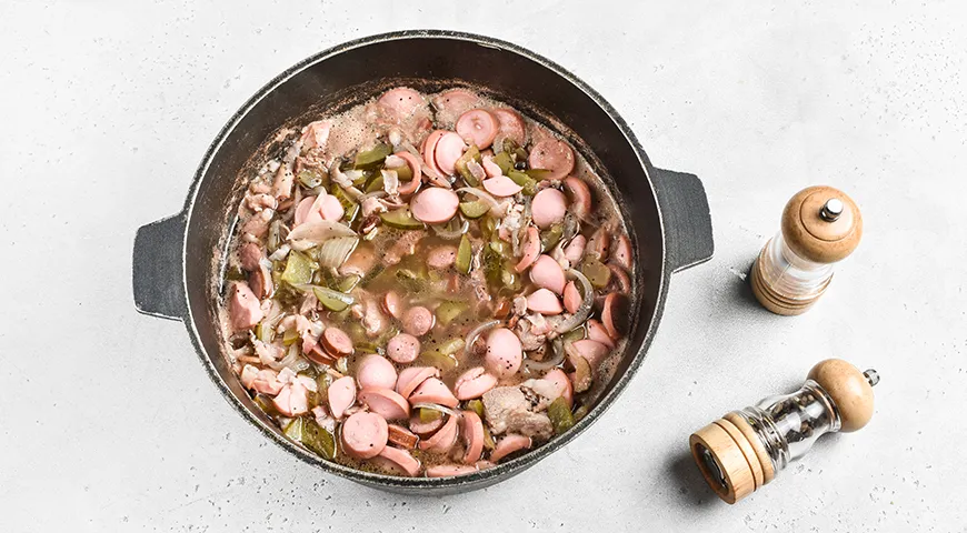 Солянка в казане