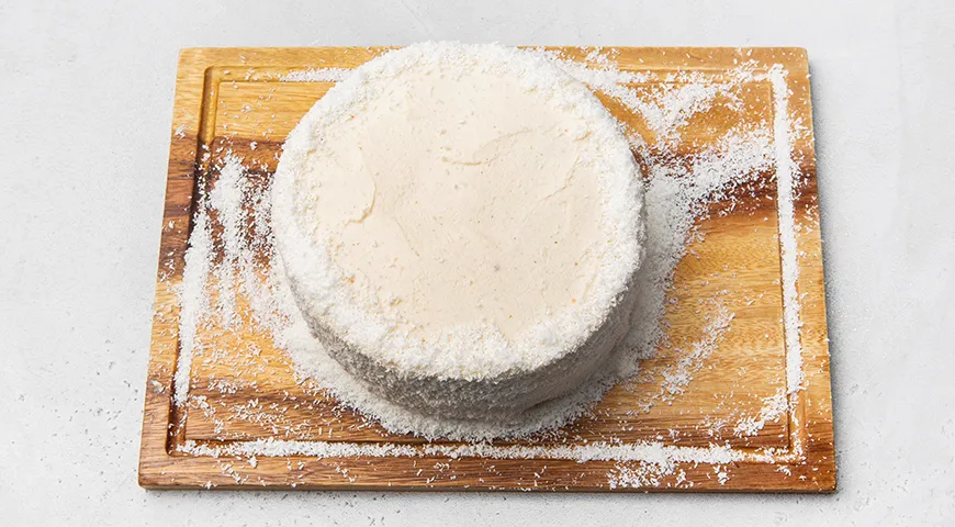 Бисквитный торт с кремом пломбир