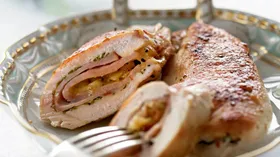 Рецепты с сырами, ветчиной и птицей