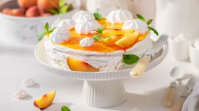 8 тортов-безе, которые выглядят как из кондитерской: рецепты для дома