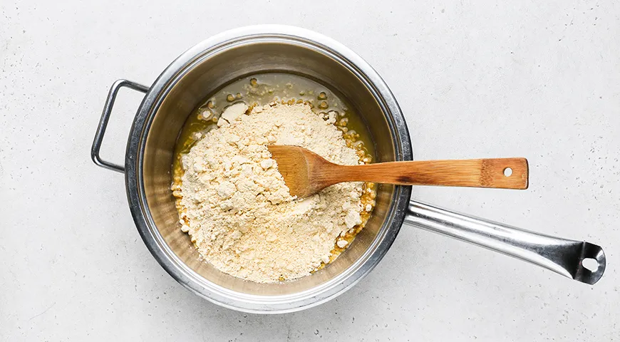 Индийские сладости «бесан ладду»