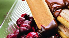 Рецепты с алкоголем, вишней и сливками