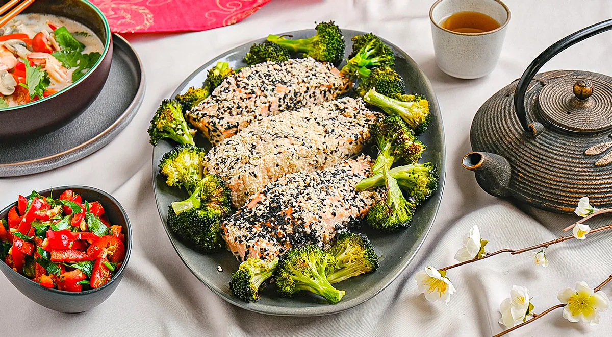 Рецепт красной рыбы в кунжутной корочке с овощами