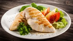 Шефы раскрыли метод «3-2-1»: куриная грудка обязательно получится сочной