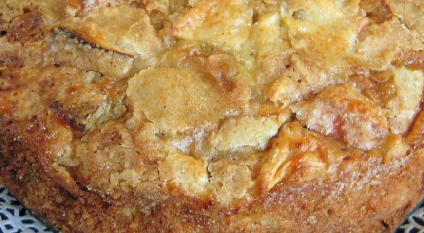 Шарлотка на маргарине с яблоками — пошаговый рецепт с фото