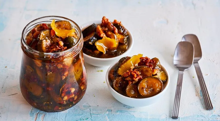 Варенье из фейхоа с грецкими орехами