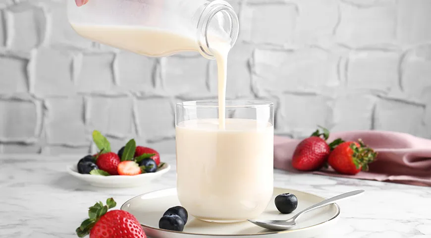 Цвет cвежего снежка — чистый белый или с легким сливочным оттенком, без желтизны и посторонних вкраплений