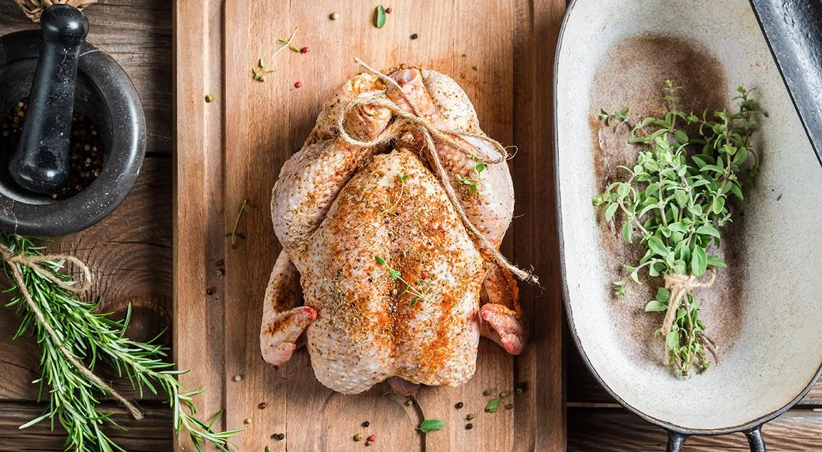 Какие приправы подходят для курицы в духовке