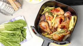 Что можно приготовить в аэрогриле: 10 простых рецептов – от сырников до курицы