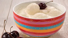 Молочный суп с творожными клецками