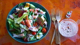 Рецепты с майонезом, крабами и авокадо