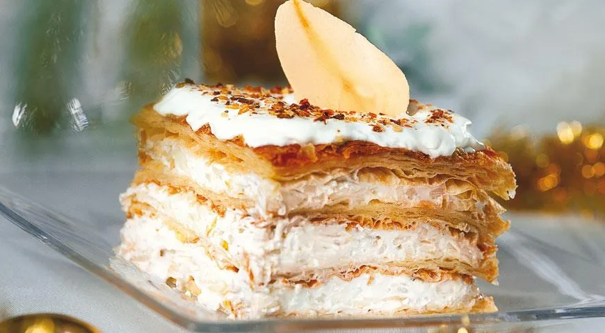 Торт Наполеон с сыром и грушами