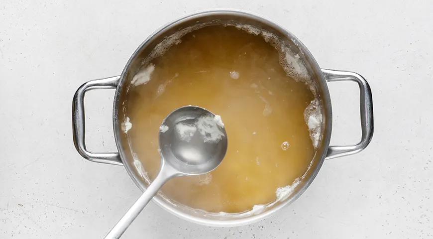 Гороховое пюре с беконом и луком