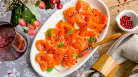 Малосольный лосось быстро приготовленный