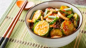 Огурцы по-корейски: 4 пикантных рецепта