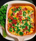 Запеканка «Праздничная» с салями и зеленью