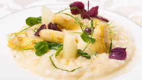 Рецепты с овощами, фруктами и сырами из козьего молока