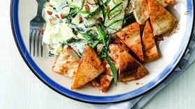 Рецепты с молочной продукцией, салатом и миндалём