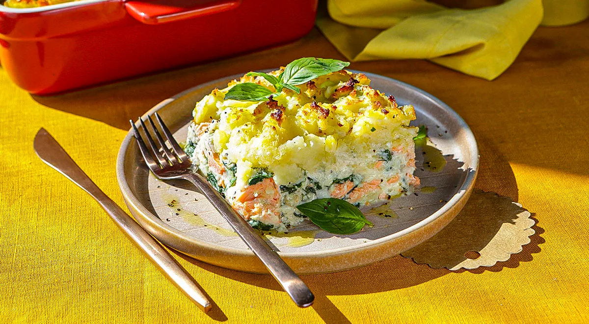 Рецепт запеканки с радужной форелью и картошкой в духовке