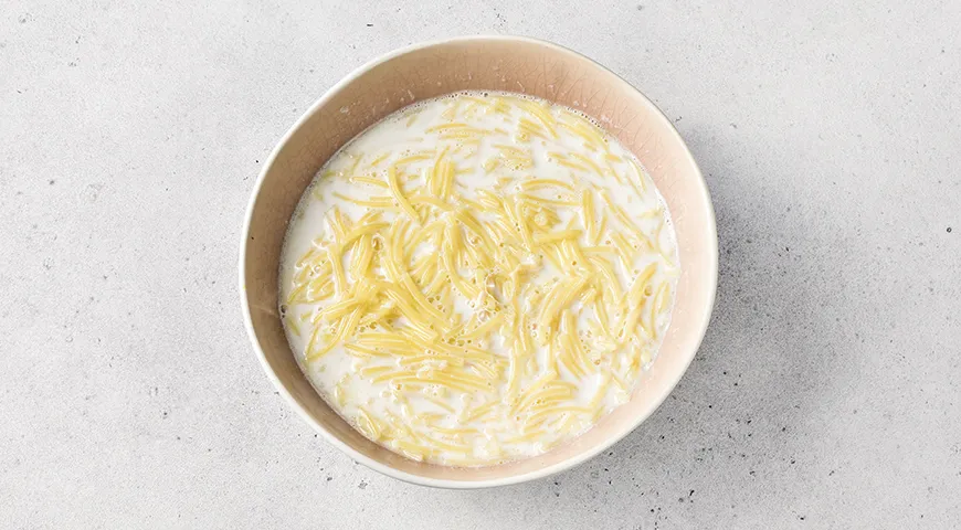 Молочный суп с вермишелью