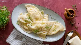 Рецепты на завтрак с рассольными сырами и мукой пшеничной